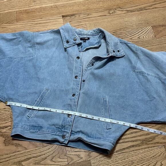 FASHION NOVA DEMIN CROPPED JACKET SIZE S - Picture 5 of 8